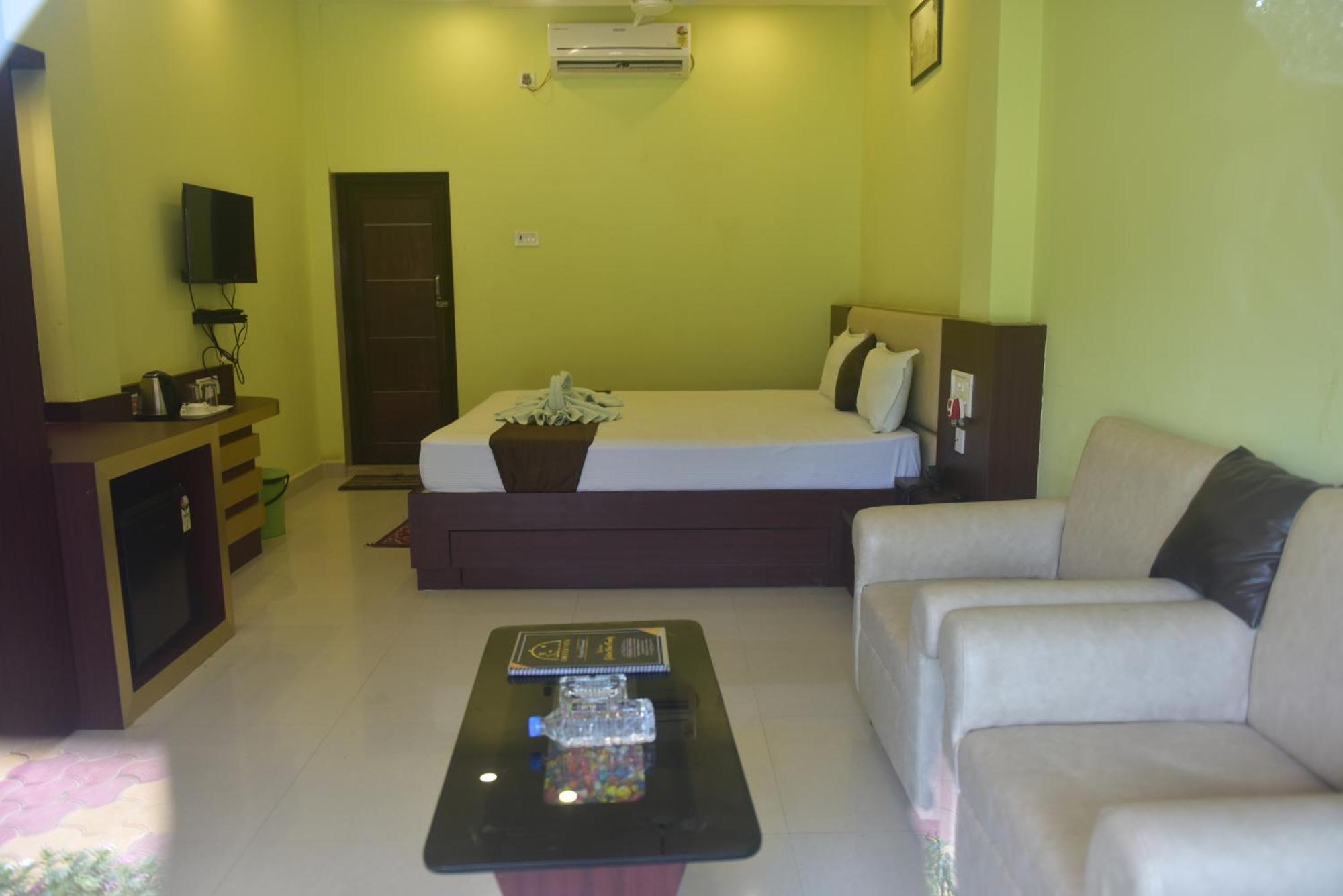 Golden View Resort And Restaurant Tajpur ภายนอก รูปภาพ