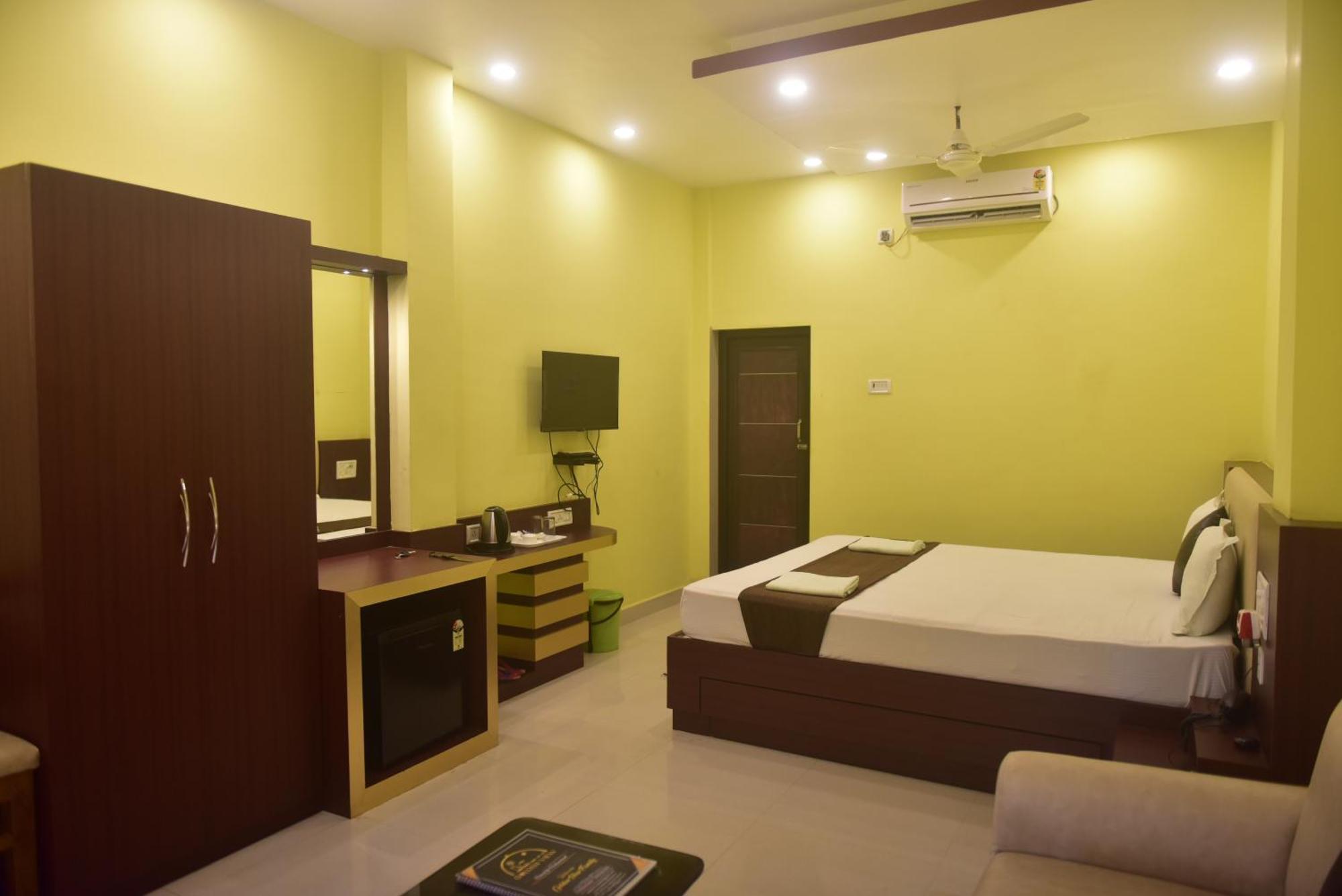 Golden View Resort And Restaurant Tajpur ภายนอก รูปภาพ