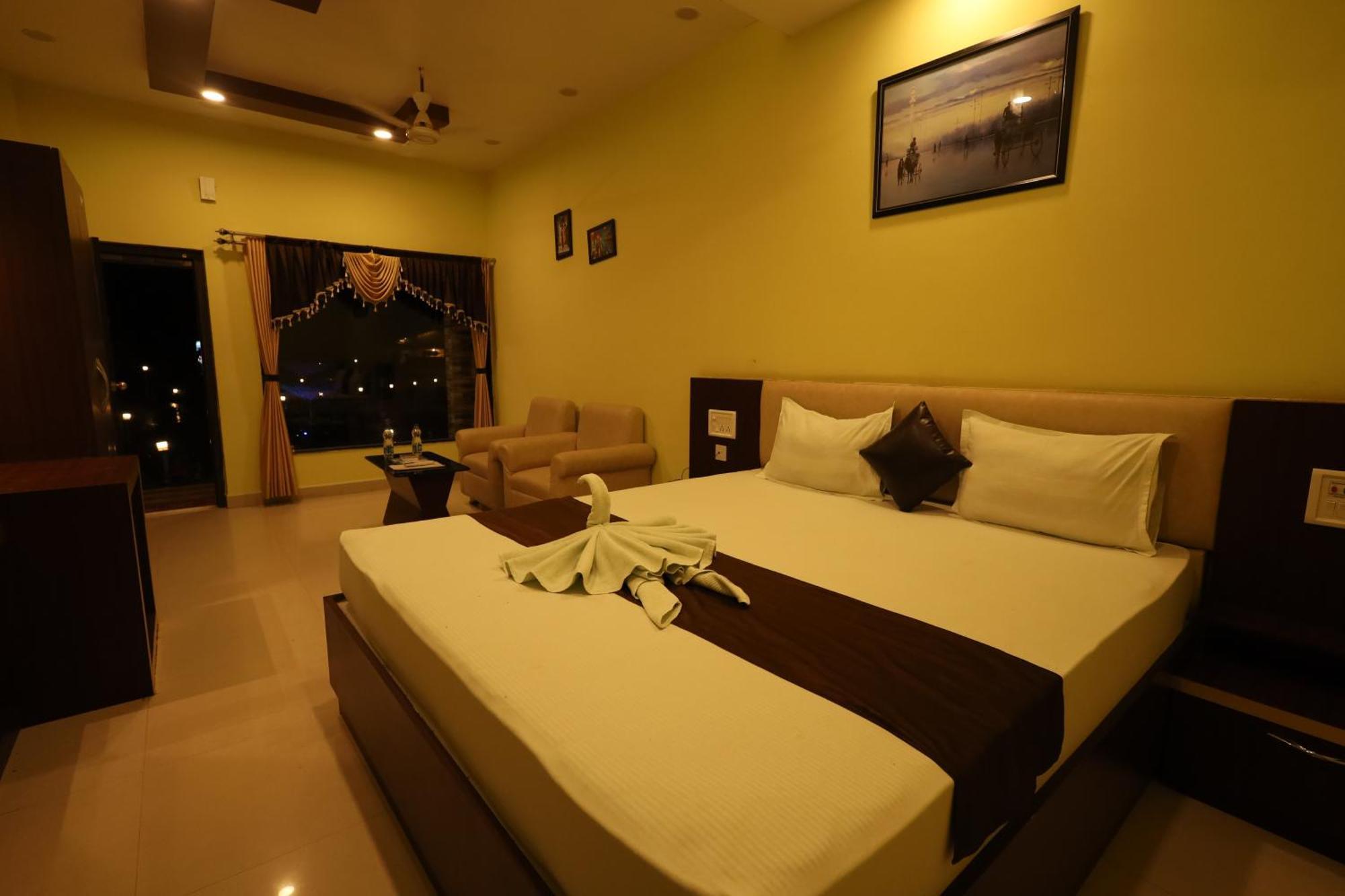 Golden View Resort And Restaurant Tajpur ภายนอก รูปภาพ